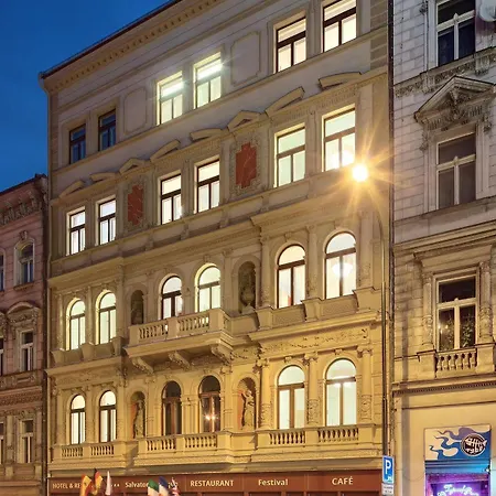 Salvator Boutique Hotel Vegan-Friendly 4*
